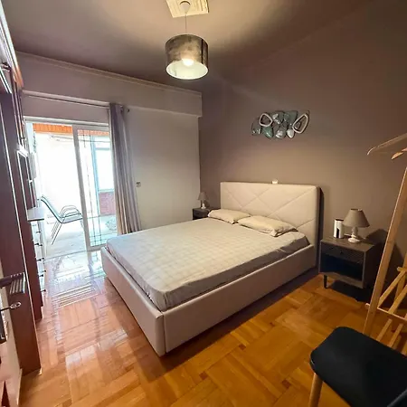 Panos Apartment *