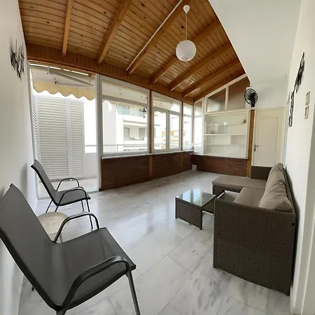 Panos Apartment